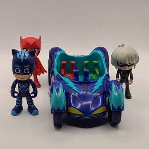 Pj masks  Action figure lot of 3 & vehicles
